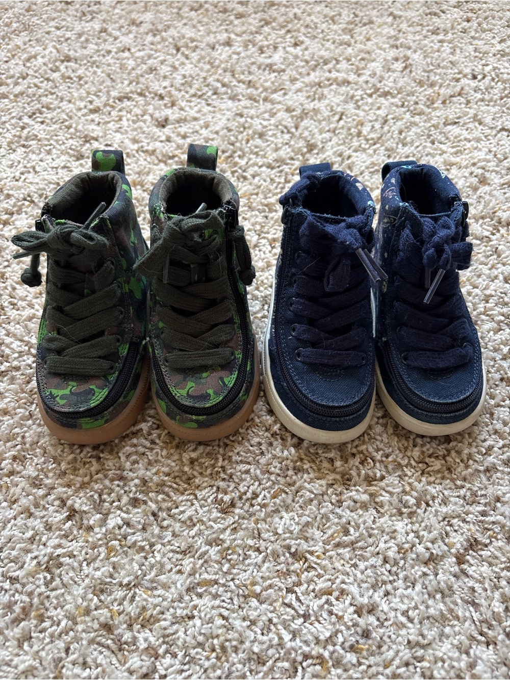 BILLY Shoes Toddler S. 6 Lot of 2 Space and Dino Camo - NO INSOLES - Blue Green